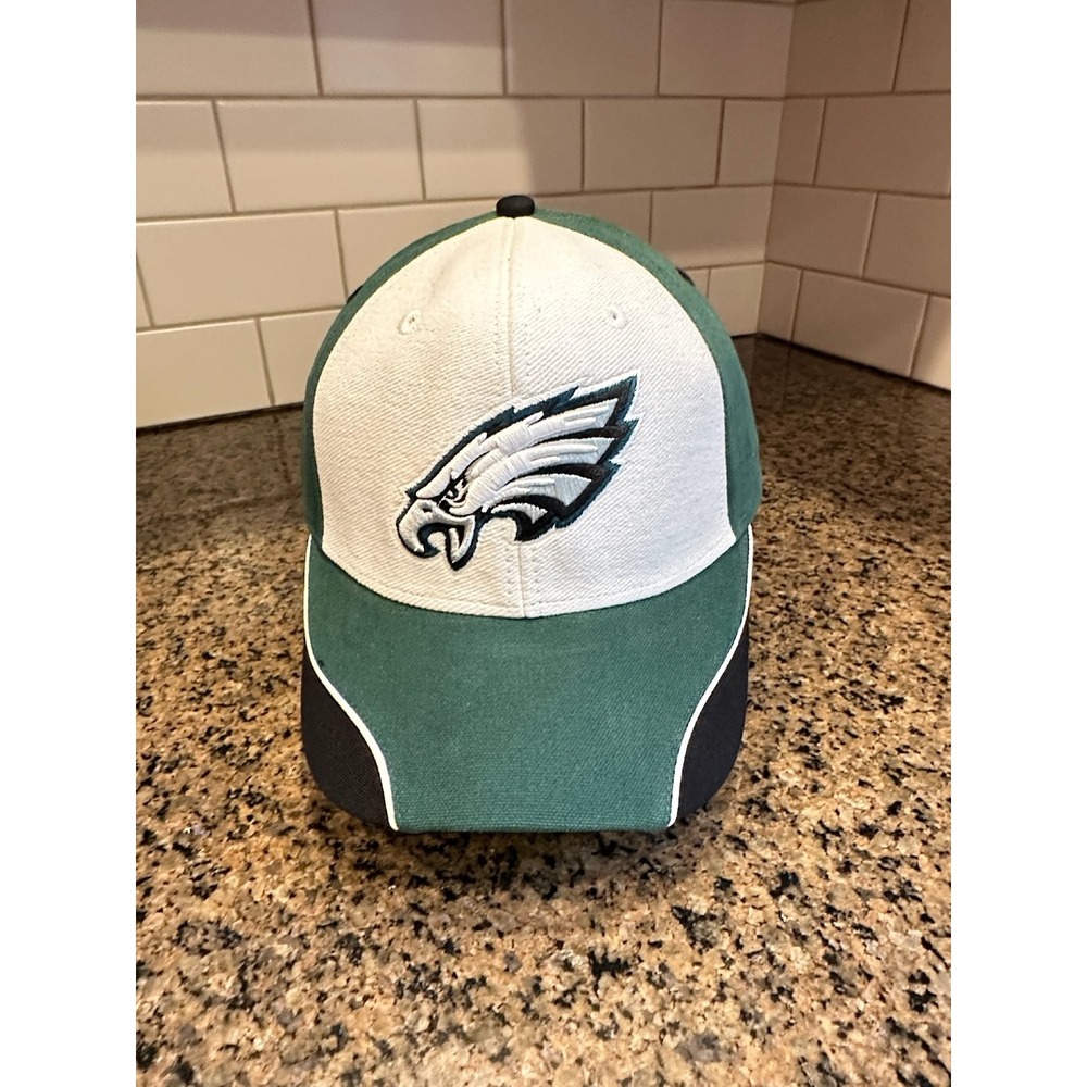 Philadelphia Eagles NFL Team Apparel Adjustable Hat Mens OS Green White Cotton
